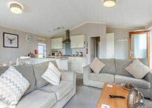 Larkrise Farm Lodges