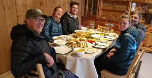 Elos Guesthouse