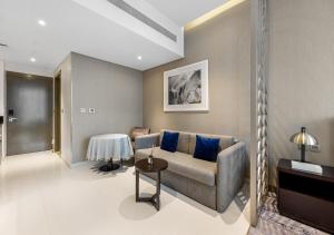 Maison Prive Canal View Studio