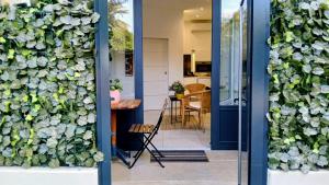 Studio port santa lucia