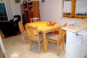 Holiday House Diana in Pasman, Family-Friendly Retreat