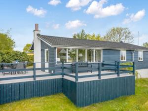 Holiday Home Shaya - 500m from the sea by Interhome