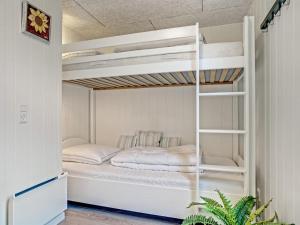 Holiday Home Cholena - 700m from the sea by Interhome