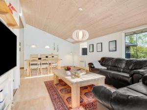 Holiday Home Eli - 1-4km from the sea by Interhome