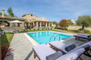 Pavlos & Sofia Harmony Villa with Private Pool