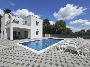 Holiday Home Nature by Interhome