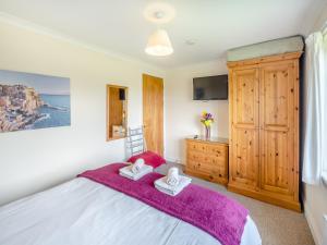 Fair Isle Holiday Cottages - Hill Top Barn