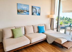 DeJon Apartment
