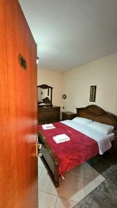 Hotel W Bush Square