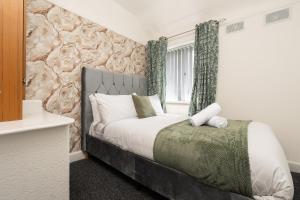 Immaculate 3bd home - COOP - Etihad - Pool Table