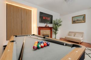 Immaculate 3bd home - COOP - Etihad - Pool Table