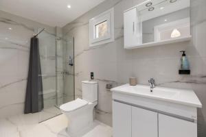 Glow Apartments, in Peraia Beach