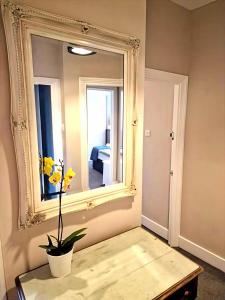 The Bean Apartment -Private 2 bedroom apartment
