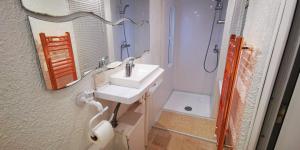 RAF CONNAHS QUAY Luxury Apartment