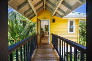 Treetops Roatan