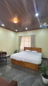 Palm and petal eco retreat