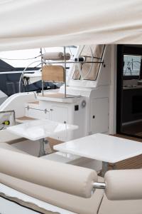Calita Yacht Elegance
