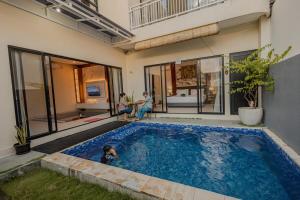 Modern 3BR Bali Villa with Pool & Nature View