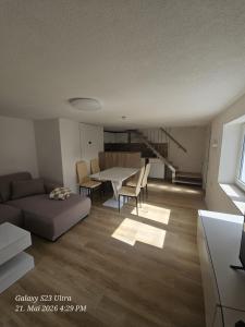 Schneiders Apartment Style House