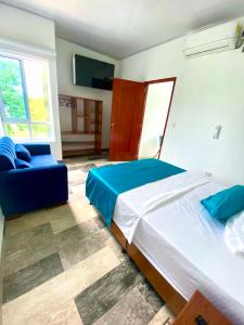 Apartaestudio moderno con aire y cocina