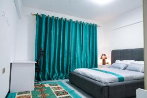 Skyward homes