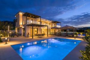 Mama Rosa Luxury Villas with private pools