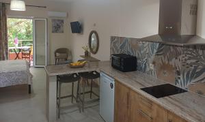 Alexandra Spingou Apartments