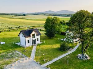 Nuka House Ami - Teatr Natury z Jacuzzi