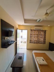 Hotel Sai Neelam