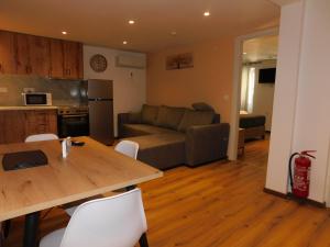 Corfu Elyra Apartments