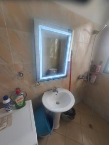 Shtepi plazhi me qera kati 2
