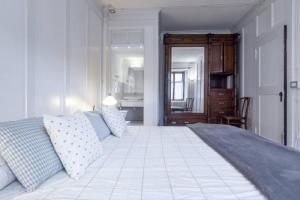 Pragma Apartments - Casa Spangherin