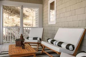 Viewhouse -Private Beach Access - Walkable - EV