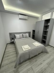 Violets Apartments