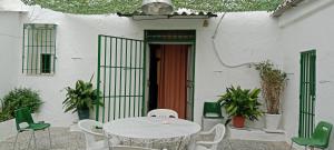 Patio and Calma - Casa Rural Vicen