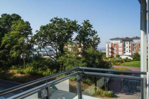 Admiralsgarten, Backbord 12