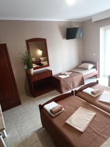 Hotel Manos