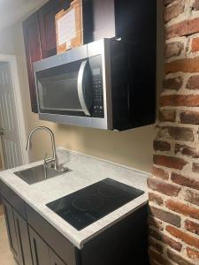 Treme 1BR Apt B- near Hospital & CBD