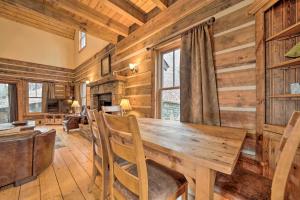 Smoky Mtn Retreat! 3,100-Sq-Ft Franklin Cabin