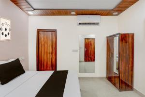 Hotel O Orca Tilak Nagar