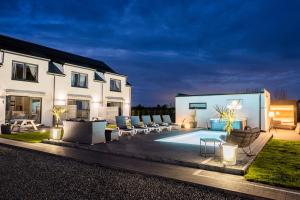 Cichy Domek Karwia - Apartamenty - Basen, Jacuzzi, Sauna