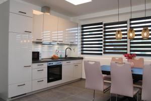 Modernes Apartment Delmenhorst, 10 Minuten mit ÖPV von Hauptbahnhof Bremen