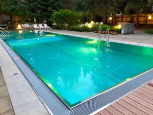 Apartment in LAAX with Swimming Pool Wellness Fitness