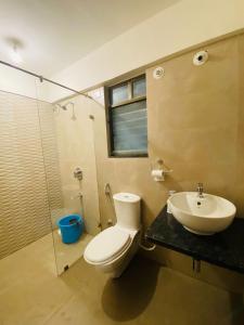 Urban Nest - Pvt Rooms - Near Airport & EON IT Park