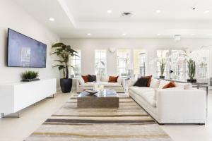 Spacious Family Villa 5min to Disney
