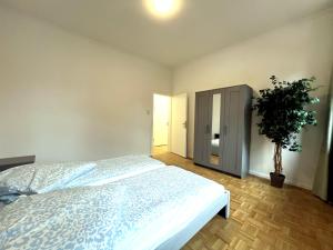 Monteur- & Familienapartment 6 Personen Offenbach