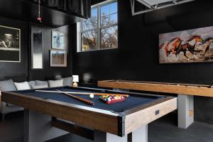 Wildflower - Rooftop Hot Tub - Game Room