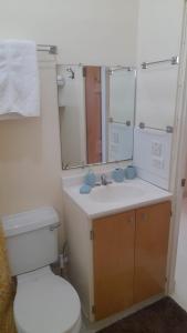 Phoenix Rising Apt 2 Sunlit 1 BD Boutique Apt designed for comfort and long term living