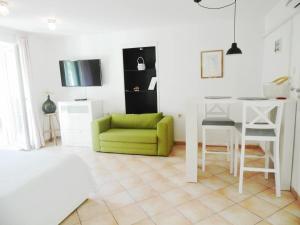Quiet area apartments K65