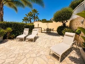 Villa au calme, piscine et vue imprenable